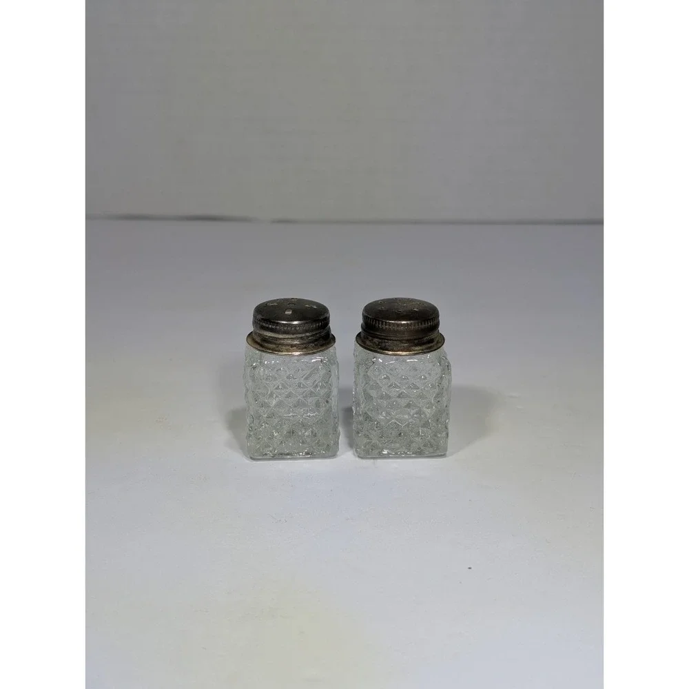 2 VTG Mini Individual Glass Salt Pepper Shakers Set 1.5